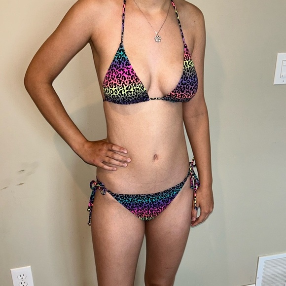 String bikini - Picture 4 of 4